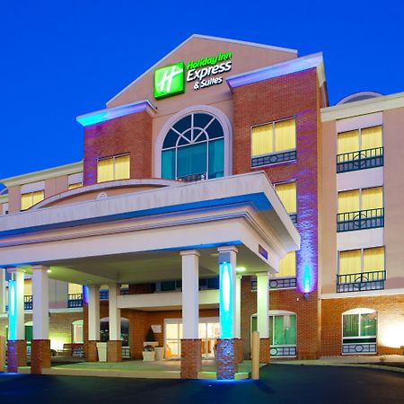 Holiday Inn Express Hotel & Suites Woodbridge, An Ihg Hotel Екстериор снимка